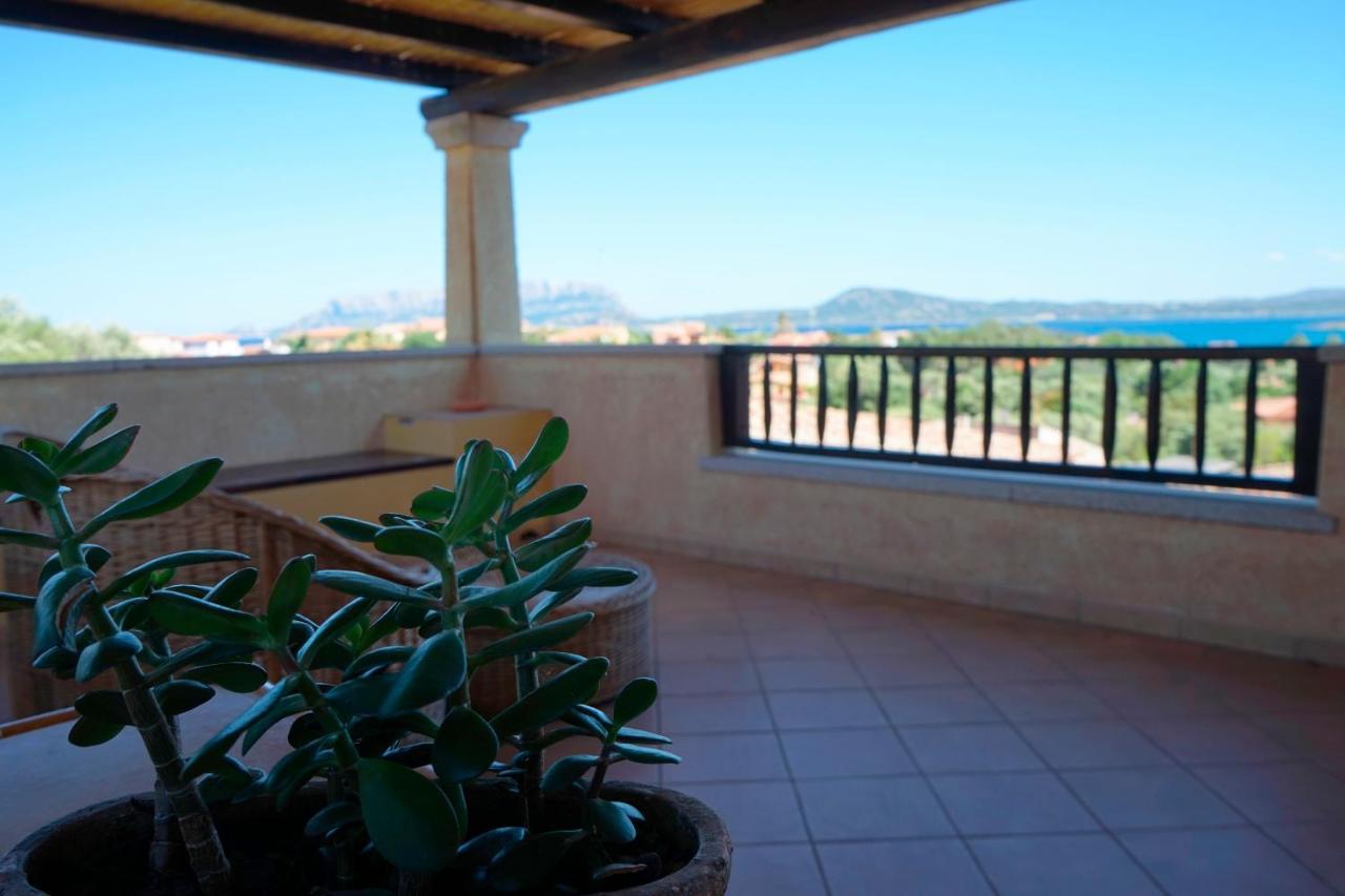 Homey Experience - Terrace Sea View Apartment Olbia Exterior photo